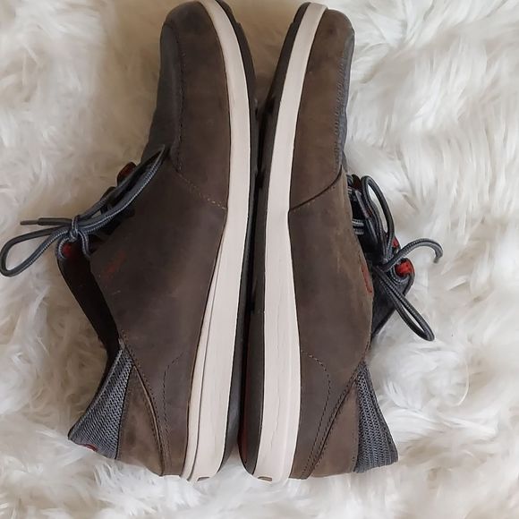 Olukai Makia Lace men's leather & textile Lace-up shoes - Picture 8 of 14